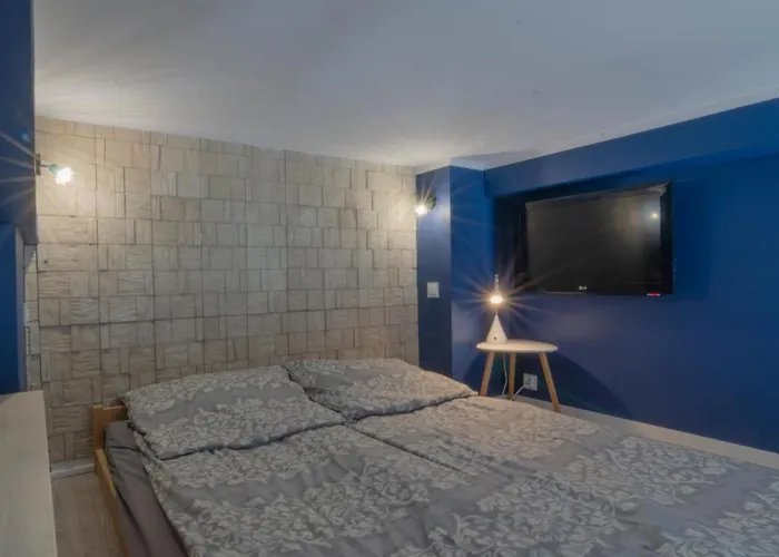 Holidayhomepl Slavia New 012 Z Antresola I Balkonem Przy Plazy דירה